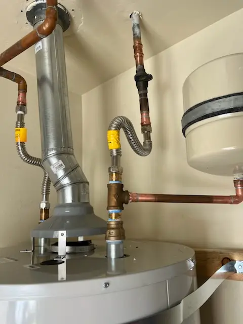 Water heater installation and plumbing repair in Avon Park South